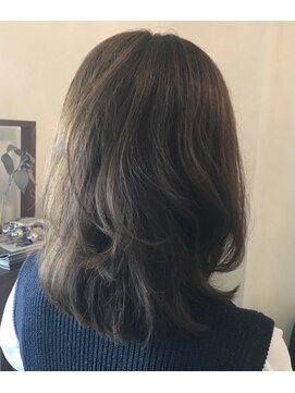 キュキュラ(CuCuLa) ふんわり軽めレイヤーミディアム♪