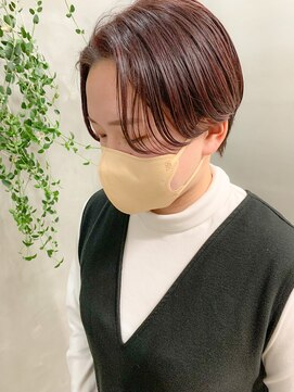 テトヘアー(teto hair) 前下がりショート、ハンサムショート、ピンクベージュ