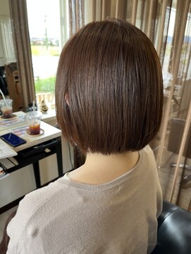 コア フィール ア デイ(COIFFURE A DAY) 【見附今町M3D髪質改善トリートメント】お得クーポン