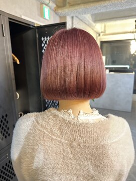シアン(CYAN) 【CYAN】#20代30代#ブリーチ#ボブ#ピンクベージュ#大人かわいい