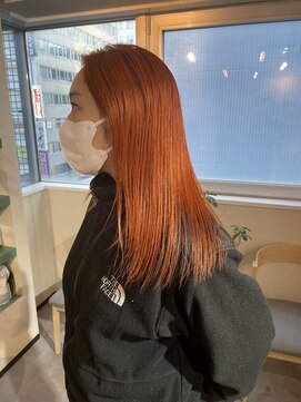 ユヌ(Une) オレンジ ロング