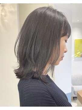 ローネス ギンザ(LONESS ginza) ミルキーベージュ　グレージュカラー　結べるボブ