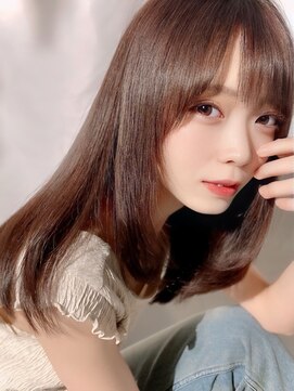 クム(kumu) 【kumu】重めレイヤー/美髪ストレート/栄/名古屋