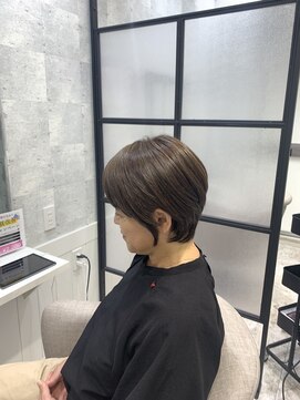 イーズ バイ インス(Yeeee.s by INCE) 白髪ぼかし/白髪改善カラー/ショート/透明感カラー/脱白髪染め