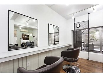 ヘアーサロン セプト(Hair Salon Sept)の写真/落ち着いた空間で居心地の良い時間を。一人ひとりのお客様にしっかりと向き合いあなたのキレイをサポート☆