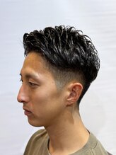 ヘアモード キクチ 銀座店 アイロンパーマ×刈り上げショート
