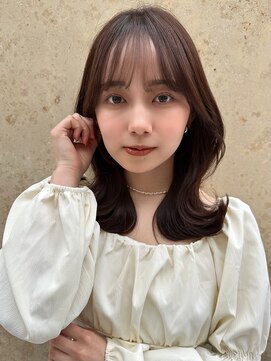 エヌアイ オモテサンドウ(ni omotesando) チョコレートカラー大人っぽヘアくびれミディアム【肥田亜沙美】