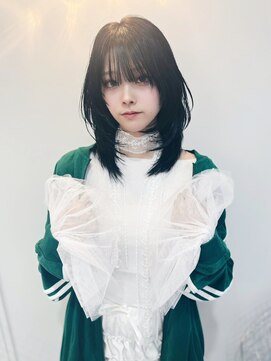 ギグス 栄店(gigs) ウルフカット/暗髪/小顔ヘア/似合わせ/ミディアムレイヤー/栄