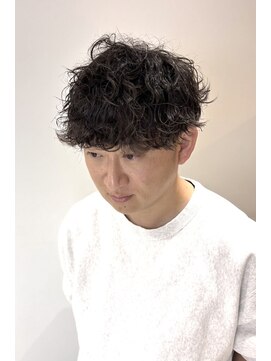 ヨーロ(yolo) 波まきスパイラルパーマ