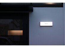 メモ(memo.)の雰囲気（お店の目の前に駐車場有！）