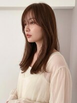 シータ 大山(THETA)&nbsp;外ハネロングくびレイヤー20代30代40代◎前髪あり艶髪大山