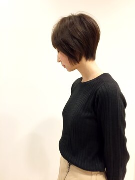 ヘアー ドレッサー パワードール(Hair Dresser) 大人フレンチショート