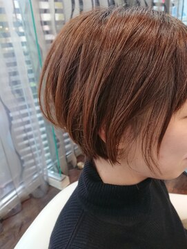 スティルヘア(still hair) 大人美人可愛いひし形レイヤーカットモカベージュハイライト