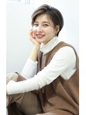 耳掛けが可愛い♪うぶバングショート