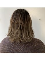 ベイス アワジ(BASE)&nbsp;大人バレイヤージュ