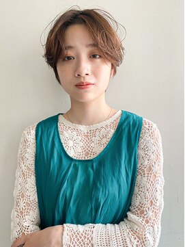 フィルムス 銀座(FILMS) レイヤーカット/デザインカラー/ウェットヘア/オリーブベージュ