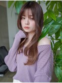 ヌーディベージュ×韓国風くびれヘア