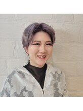 イーチ ヘアーアンドトータルビューティ(each hair&total beauty) 鈴木 明日香