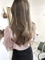 ネバーランド(NEVERLAND)&nbsp;【NEVERLAND大在】レイヤーカット☆透明感カラー☆ミルクティー