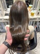 ディーエックス スリー(Dxxxx III)&nbsp;赤み消し透明感カラー オリーブグレージュ TOMOKI