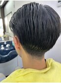 ツーブロックヘアスタイル