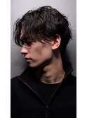 前下がり　センターパート　緩め波巻きスパイラルパーマ