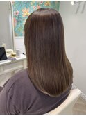 定期的なケアで絹髪を維持◎