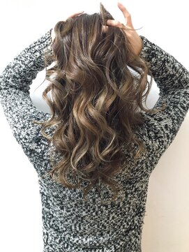 セシルヘアー 札幌店(Cecil hair) グラマラスウェーブバレイヤージュロング