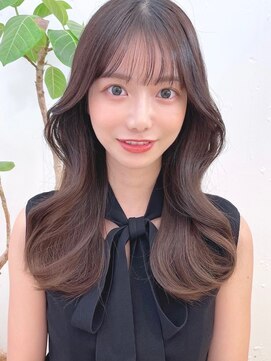 ミラリー トウキョウ(Mirareee Tokyo) 20代30代40代◎韓国ヘアー顔周りレイヤー青髪似合わせカットロブ