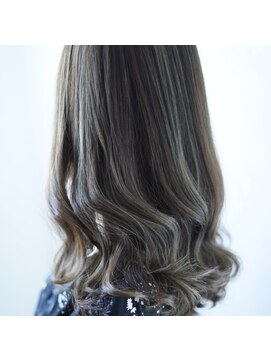 ニコリヘアワークス(nicori hair works) ロング×ハイライト×グレージュ2