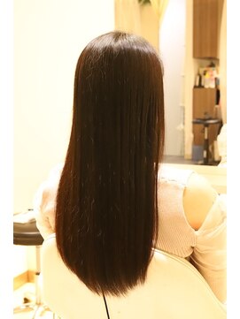 ルスリー 田園調布店(Lsurii) 田園調布髪質改善｜純度100％トリートメント＋カット＋縮毛矯正