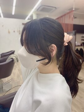 ラクシア(LucxiA) 韓国カット/韓国ヘア/くびれ/レイヤーカット