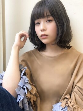 エアー 横浜(AIR) 【湯田】秋のこっくりスモークベージュ