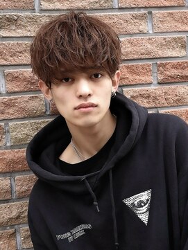 アーリー(Ali'i) ニュアンスパーマ前下がりマッシュツーブロック刈り上げ