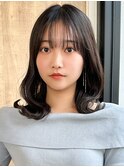透明感アッシュブラック×大人かわいいミディアム