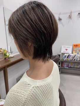 フー バイ セリナ(Fuu.by serina) 前下がりショート