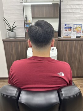 ダンブライズバーバー(DAN BRISE) スキンフェード