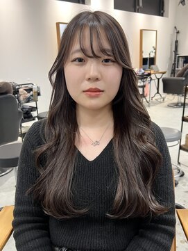 ソピ バイ インビテーション(sopi by invitation) レイヤーカット/シアーブラウン/小顔カット/韓国風カット/*180