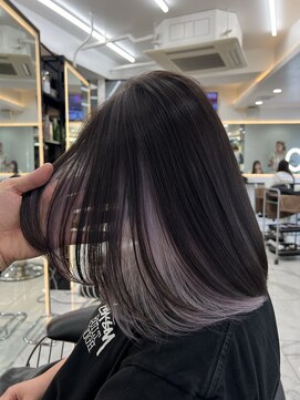 ラピス 渋谷本店(Lapis) インナーカラー/ホワイトラベンダー/レイヤーカット/髪質改善