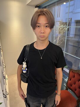 アビント バイ レシッド 武蔵小杉(abinto by rcid) メンズカットメンズブリーチセンターパートミルクティーベージュ