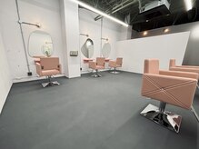 ツイ 新潟駅南けやき通り(tui)の雰囲気(居るだけでテンションが上がる!お洒落な雰囲気の内装。)