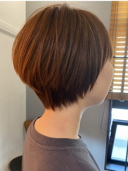 ビルズ ヘアメイク(Bills hair make)の写真/【栃木市】再現性を重視したカットで、サロン帰りの美しさを長く楽しめるスタイルをご提供します。