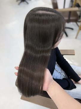 ハピネス 梅田茶屋町店(HAPPINESS) 韓国風/レイヤーカット/顔周り/顔まわり/髪質改善/ベージュ