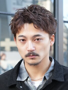バイフィフス 原宿/表参道(by fifth) 緩め波巻きスパイラルパーマシャドウパーマメンズセンターパート
