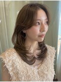かきあげ×ミディアムレイヤーヘア