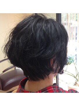 カズ 中津店(KAZU) 30代40代大人女性にオススメふんわり柔らかパーマスタイル