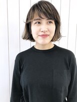 トリッシュ ビー(Trish-b)&nbsp;53.ハイライトカラー×ボブ