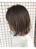 重すぎない切りっぱなしボブ×シアーベージュ