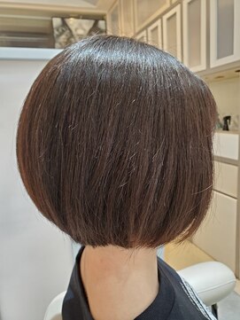 フェイバリット ビューティ ヨシミ(Favorite Beauty YOSHIMI) コンパクトボブヘア