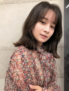 フォンズ(FONS) 上品で可愛いくびれヘア 外ハネボブ レイヤーカット20代30代40代